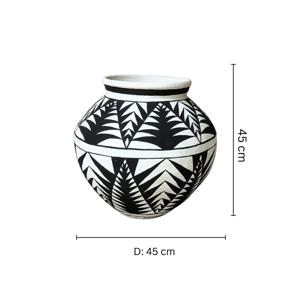 Artisan Terracotta Clay Planter – Handmade Large Flower Pot for Indoor & Outdoor, Rustic Decorative Home Accent - Image 2