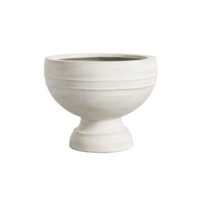 32 Artisan Terracotta Clay Planter – Handmade Large Flower Pot for Indoor & Outdoor, Rustic Decorative Home Accent