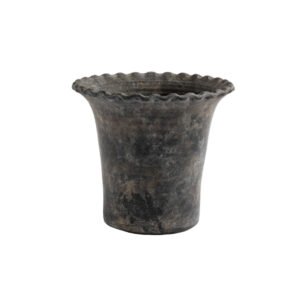 41 Artisan Terracotta Clay Planter – Handmade Large Flower Pot for Indoor & Outdoor, Rustic Decorative Home Accent