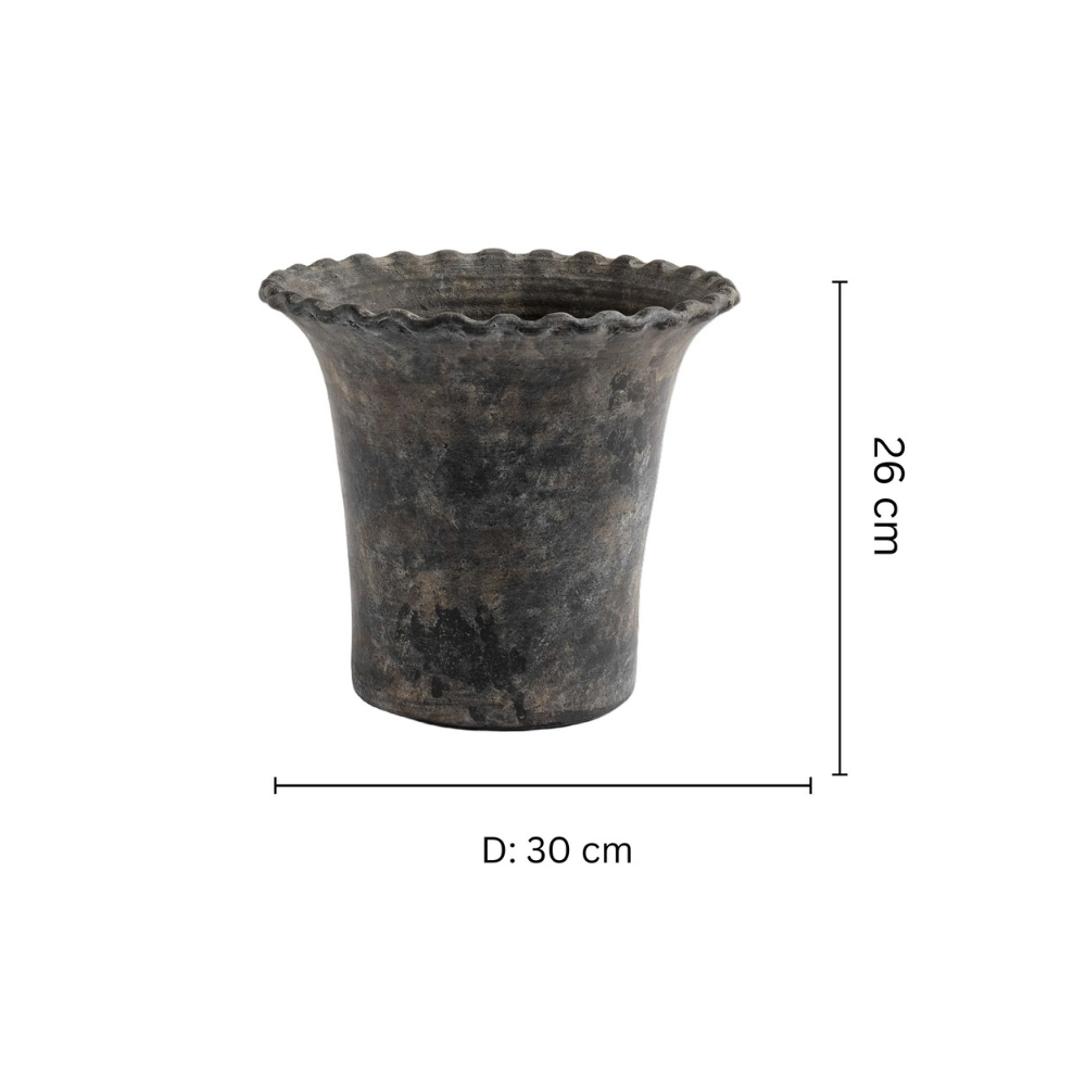 Artisan Terracotta Clay Planter – Handmade Large Flower Pot for Indoor & Outdoor, Rustic Decorative Home Accent - Image 2