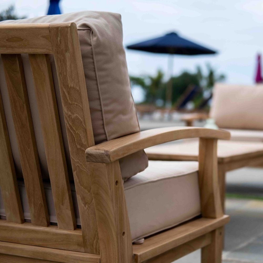 Ombar Teakwood Outdoor One-Seater Wave-Inspired Design - Image 4